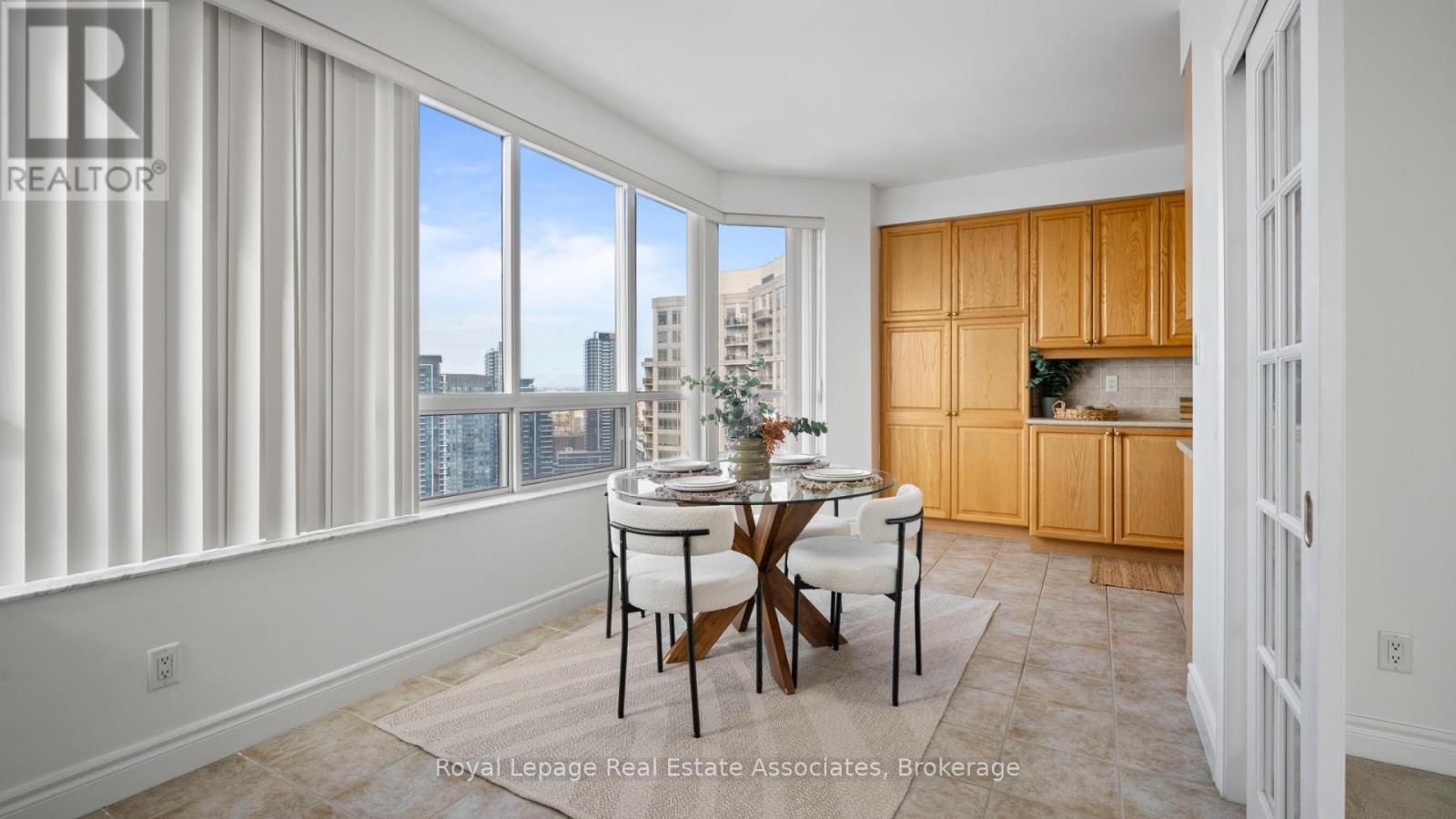 3110 - 25 Kingsbridge Garden Circle, Mississauga, Ontario  L5R 4B1 - Photo 14 - W12822922