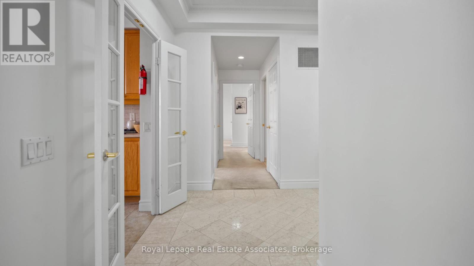 3110 - 25 Kingsbridge Garden Circle, Mississauga, Ontario  L5R 4B1 - Photo 17 - W12822922