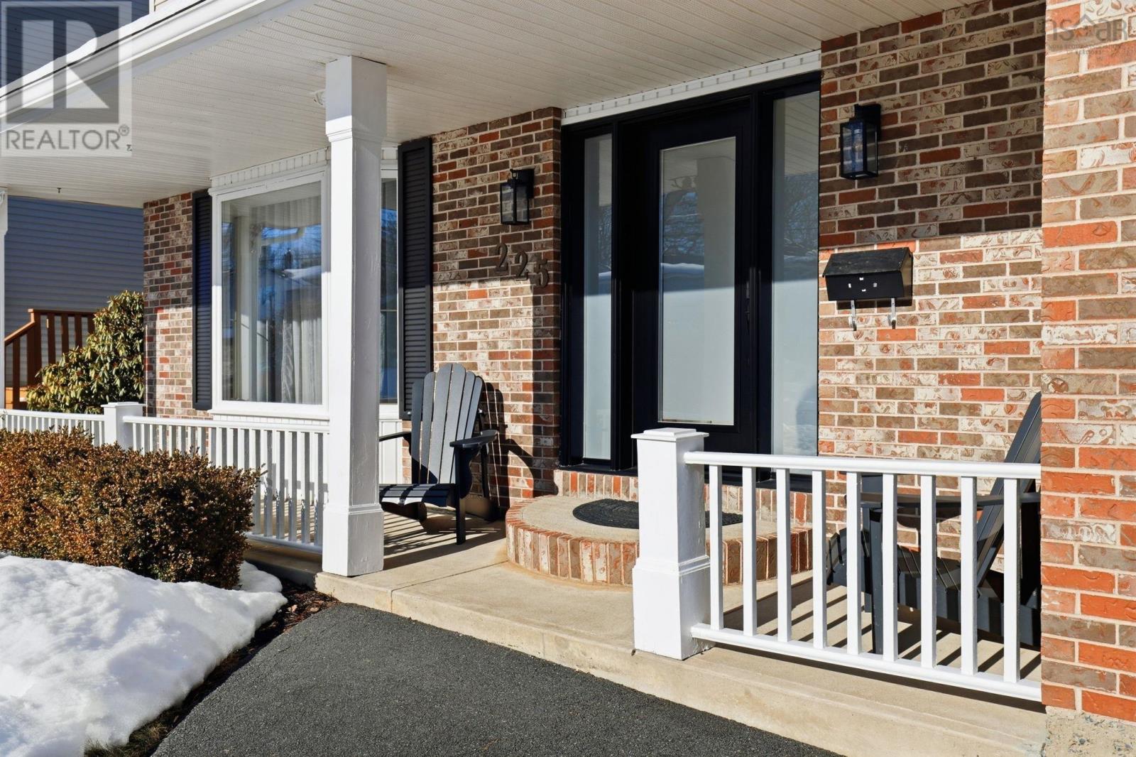 225 Cavalier Drive, Sackville, Nova Scotia  B4C 3L1 - Photo 3 - 202603409