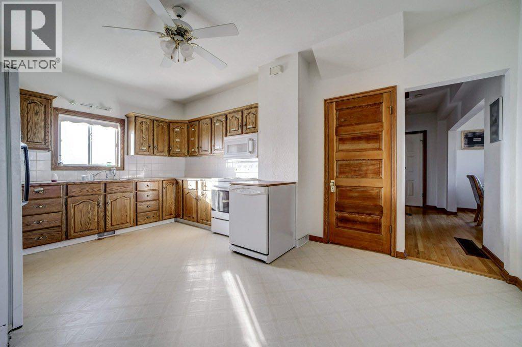 6115 Rge Rd 30-2, Rural Pincher Creek No. 9, Alberta  T0K 1W0 - Photo 16 - A2285124