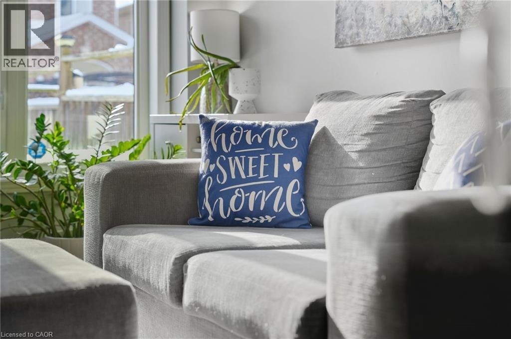 115 Benziger Lane, Hamilton, Ontario  L8E 6G5 - Photo 18 - 40801422