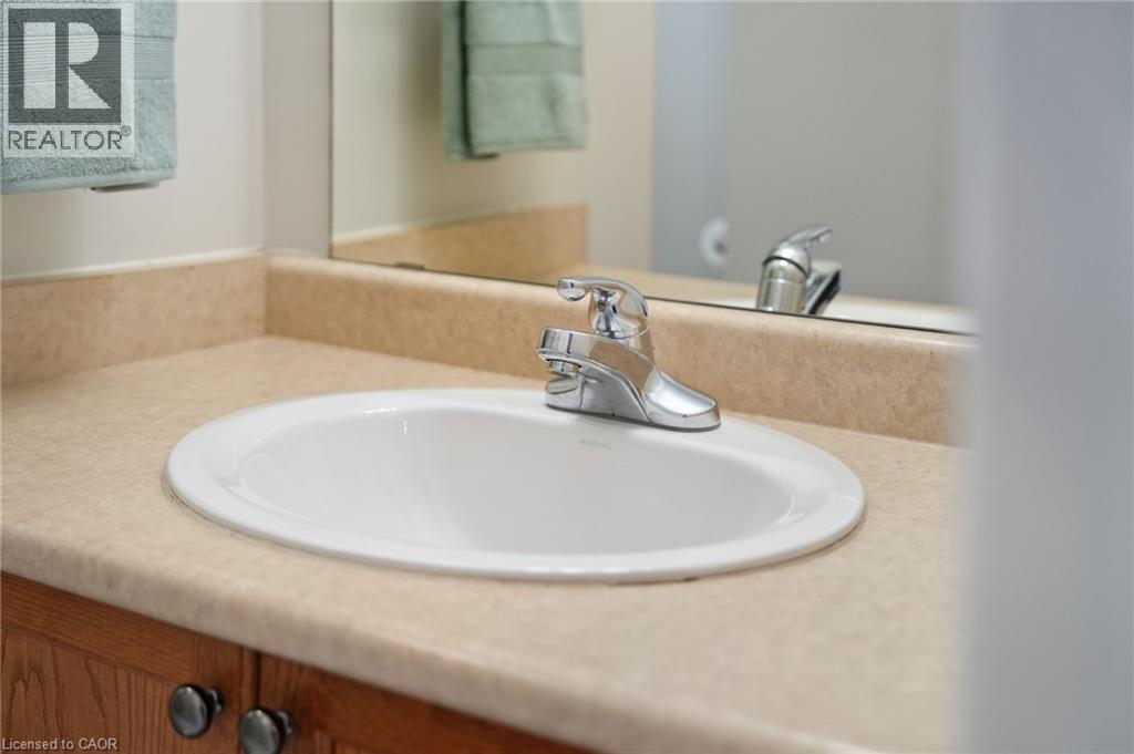 115 Benziger Lane, Hamilton, Ontario  L8E 6G5 - Photo 29 - 40801422