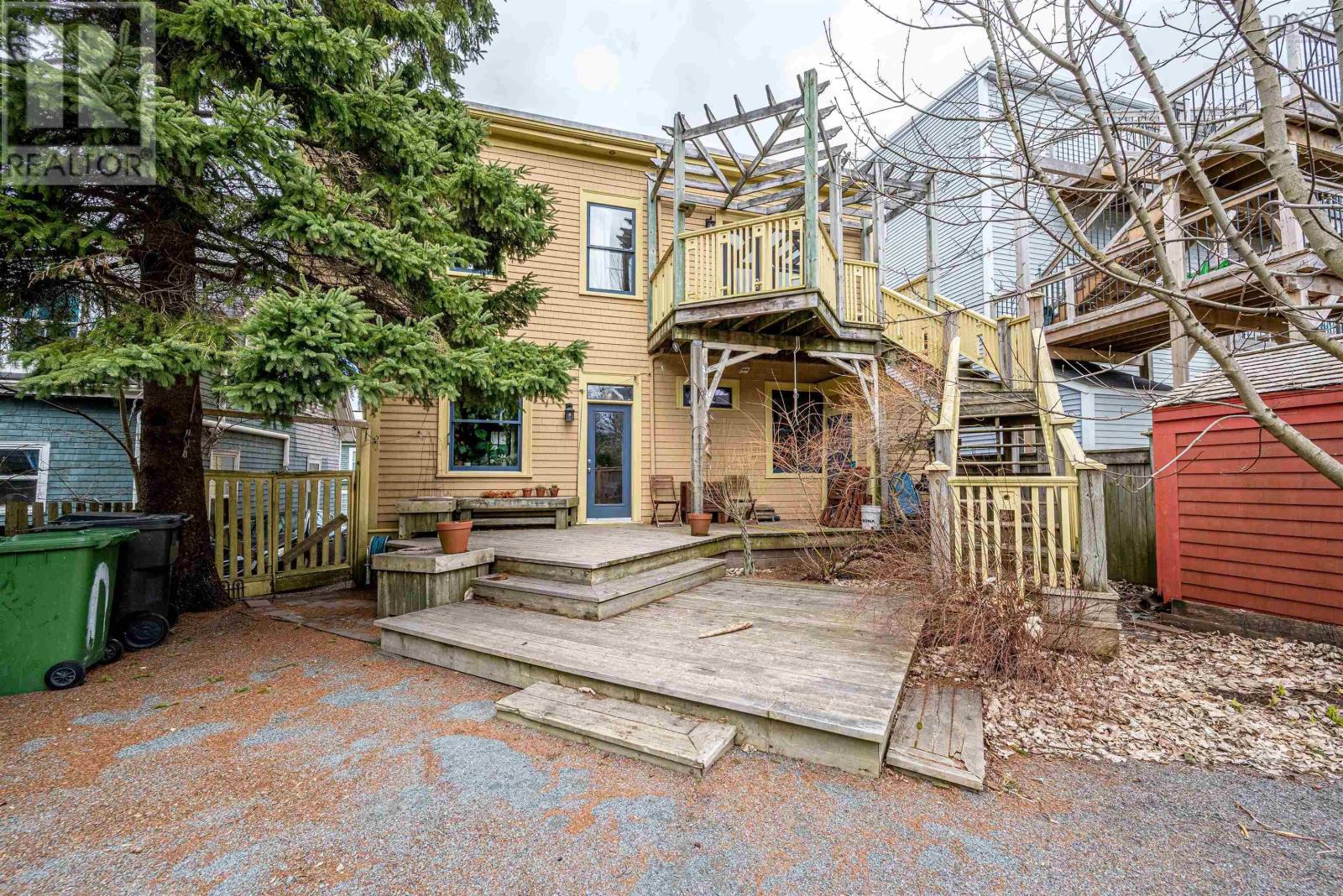 2048 Creighton Street, Halifax, Nova Scotia  B3K 3R2 - Photo 33 - 202603421