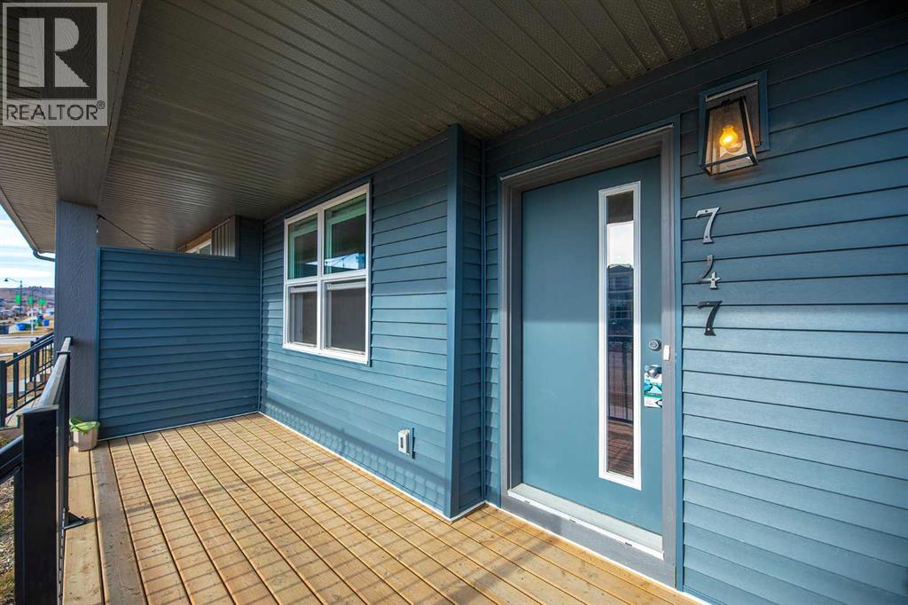 747 Creekside Boulevard Sw, Calgary, Alberta  T2X 5H1 - Photo 6 - A2284538