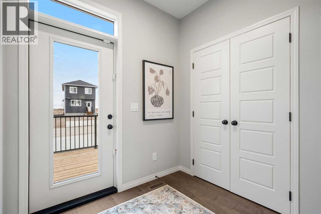 541 Bridgeport Street, Chestermere, Alberta  T1X 3E1 - Photo 37 - A2285502