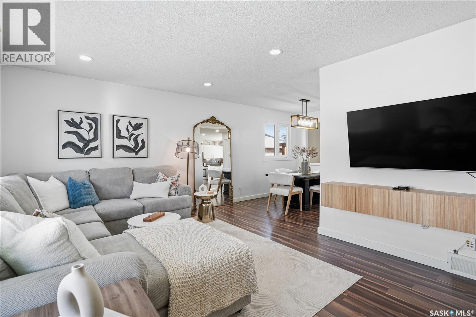 58 Joyce Crescent, Regina, Saskatchewan  S4N 5G3 - Photo 5 - SK029218