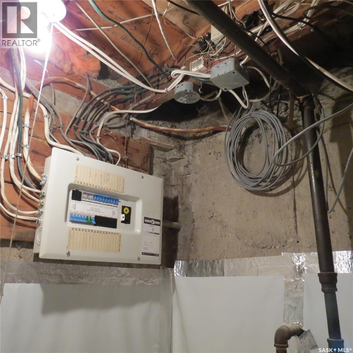 2256 Wascana Street, Regina, Saskatchewan  S4T 4K2 - Photo 8 - SK029205