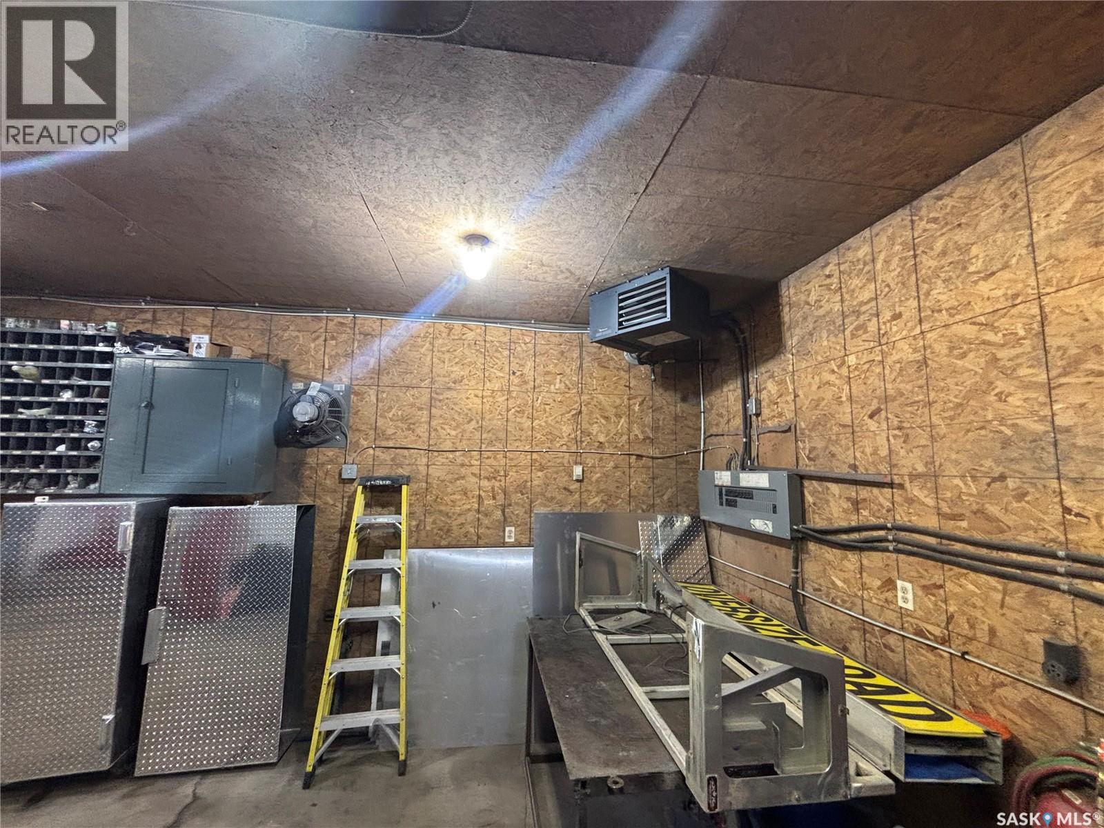 209 5th Avenue N, Naicam, Saskatchewan  S0K 2Z0 - Photo 18 - SK029190