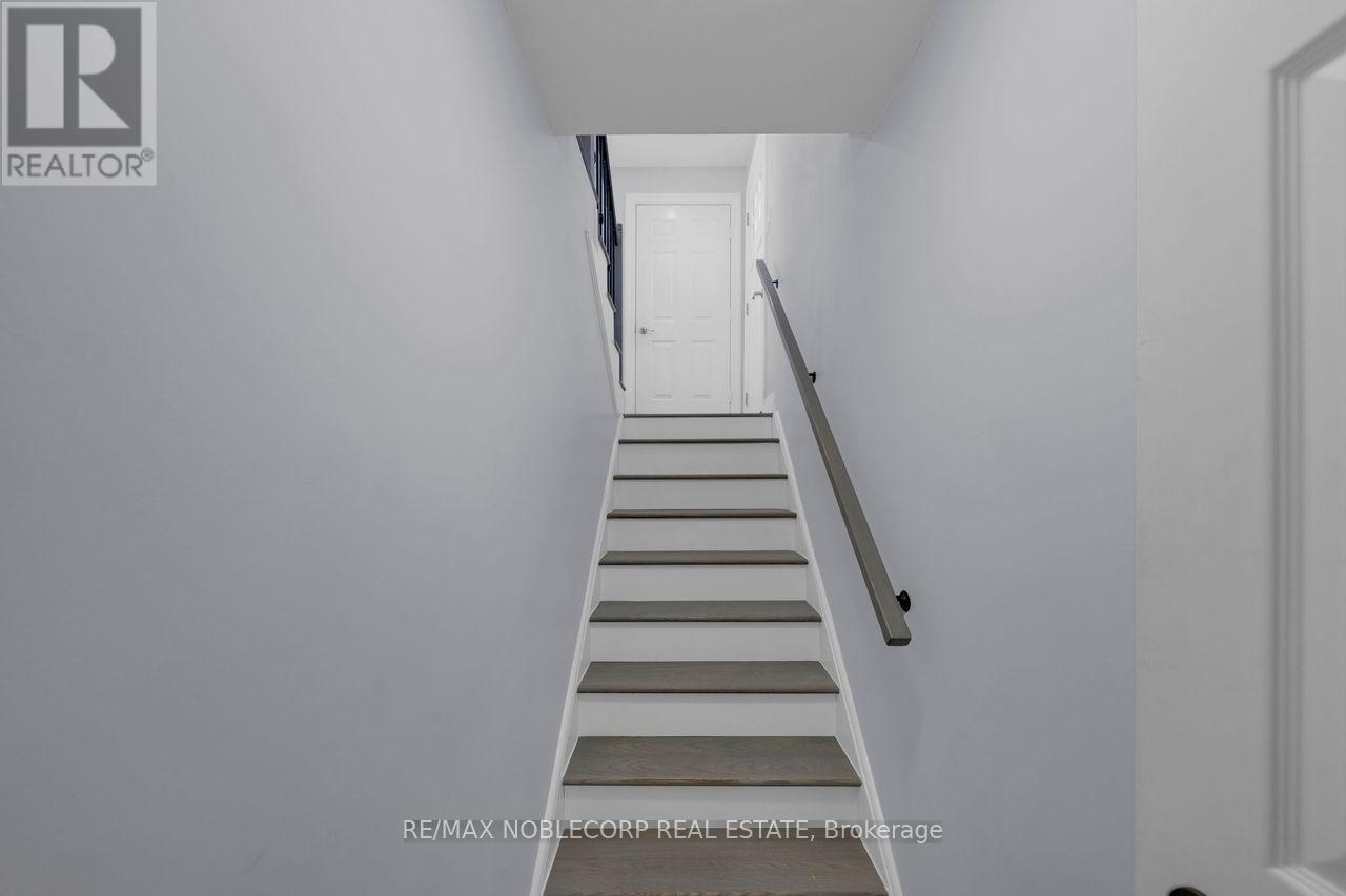 6 Mcqueen Street, Essa, Ontario  L0M 1B0 - Photo 27 - N12820508