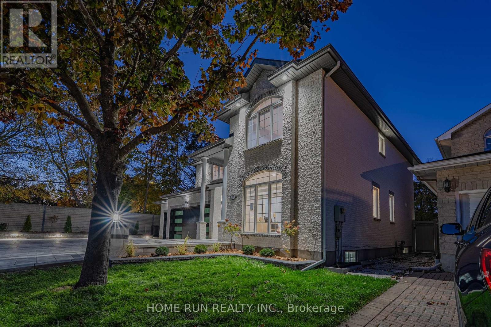 15 Wellsmere Court, Ottawa, Ontario  K2E 8C2 - Photo 6 - X12484967