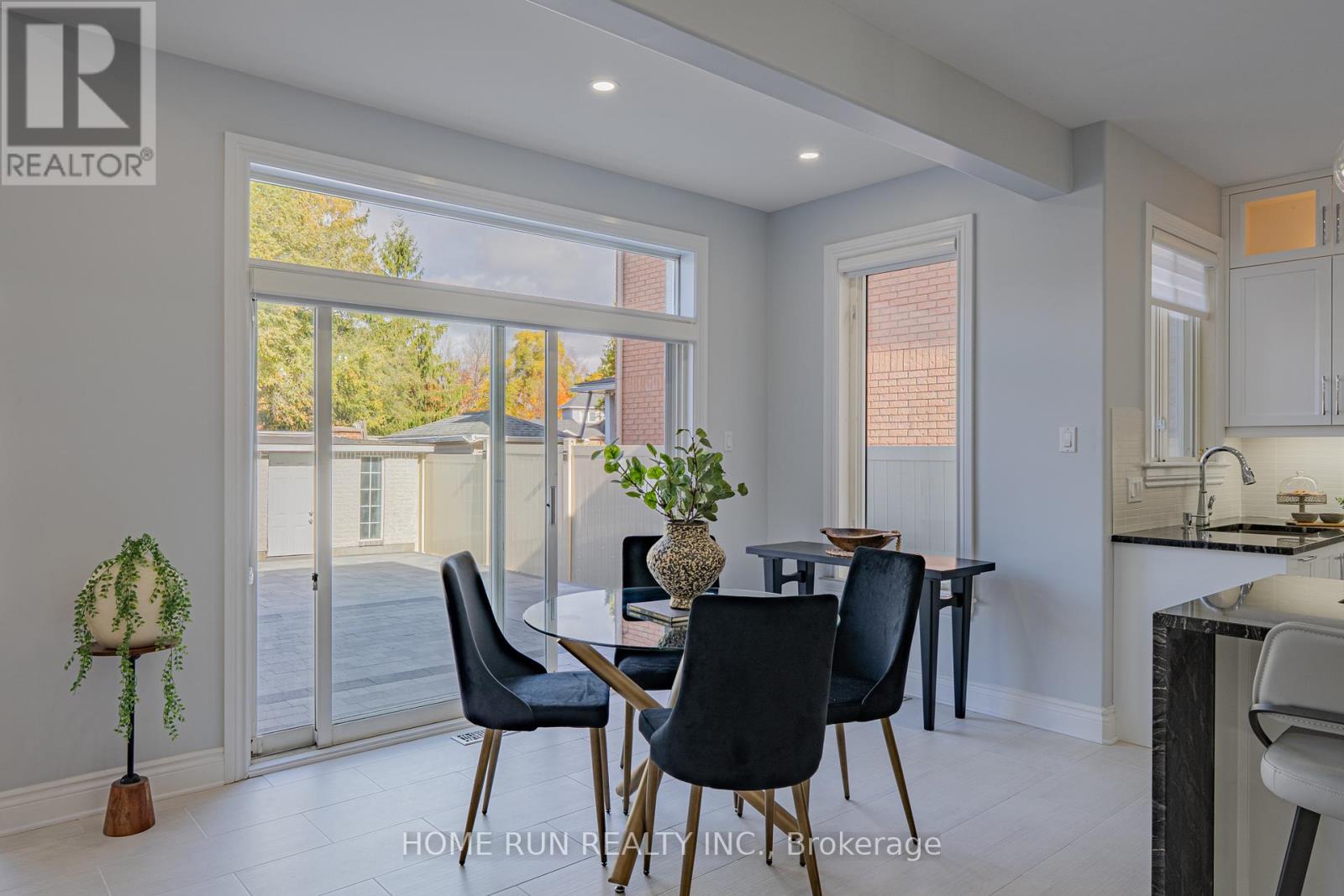 15 Wellsmere Court, Ottawa, Ontario K2E 8C2 - Photo 17 - X12484989