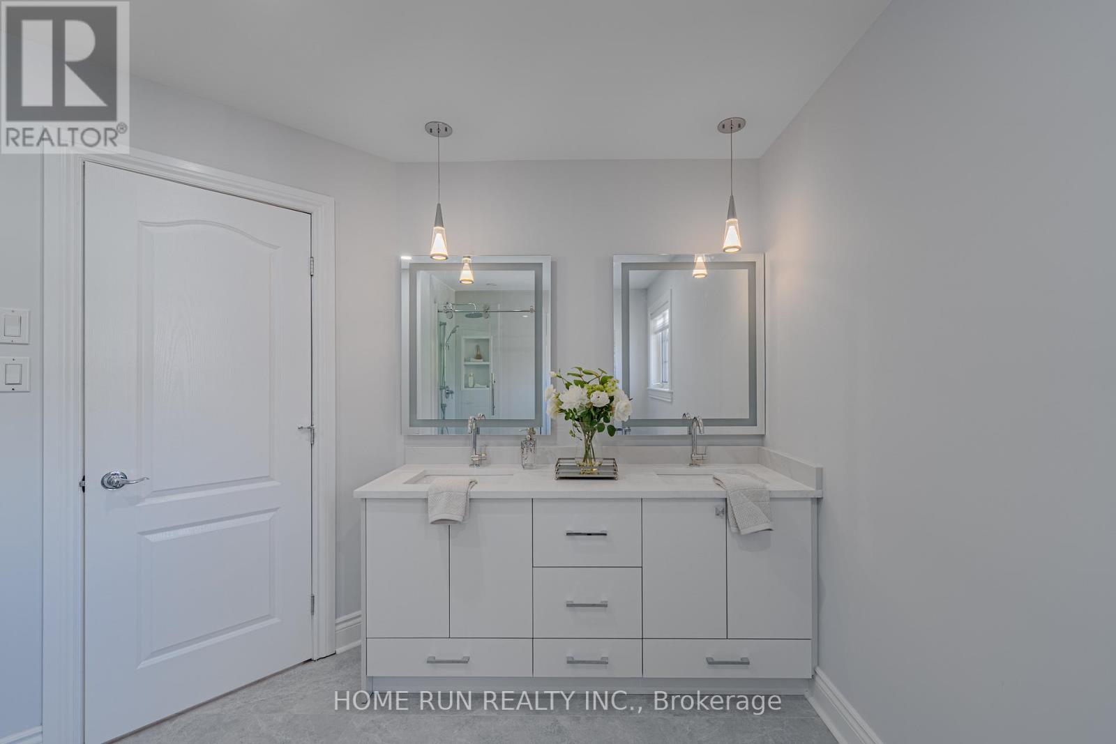 15 Wellsmere Court, Ottawa, Ontario K2E 8C2 - Photo 38 - X12484989