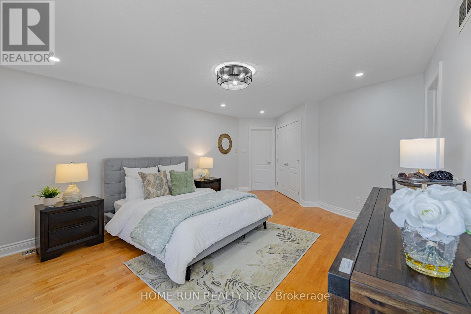 15 Wellsmere Court, Ottawa, Ontario K2E 8C2 - Photo 32 - X12484989