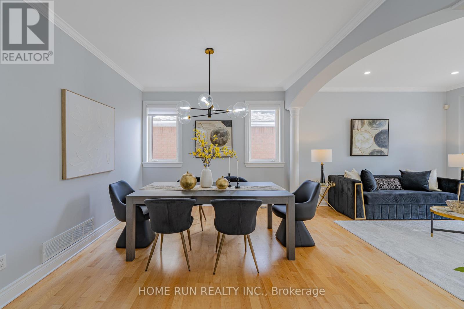 15 Wellsmere Court, Ottawa, Ontario K2E 8C2 - Photo 8 - X12484989