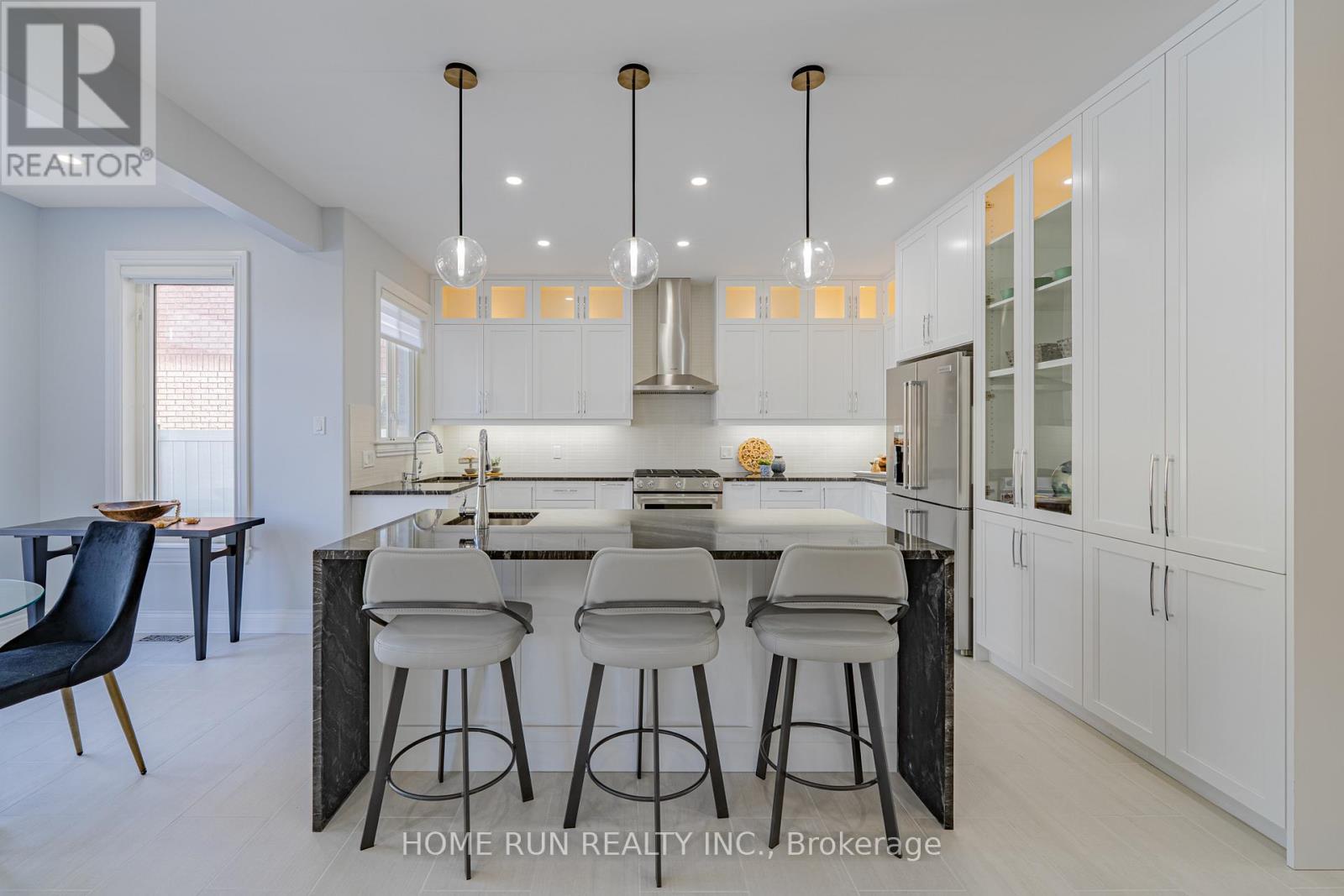 15 Wellsmere Court, Ottawa, Ontario K2E 8C2 - Photo 18 - X12484989