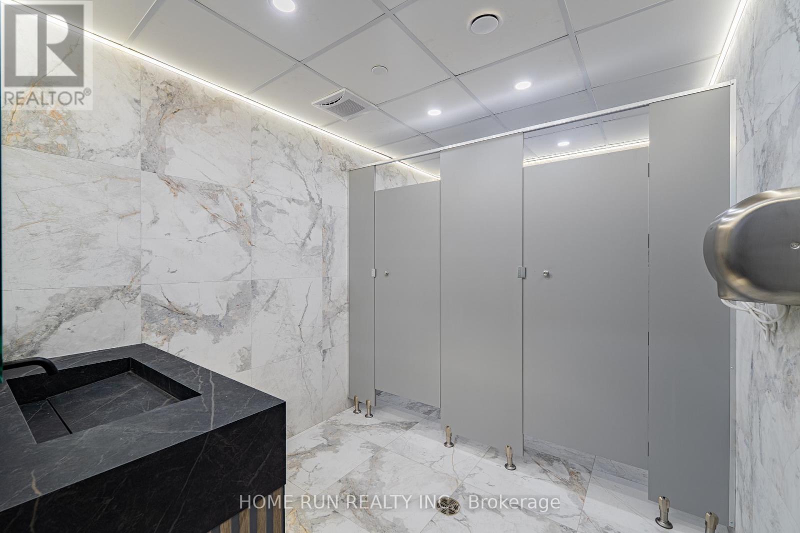 700 Somerset Street W, Ottawa, Ontario  K1R 6P6 - Photo 34 - X12799380