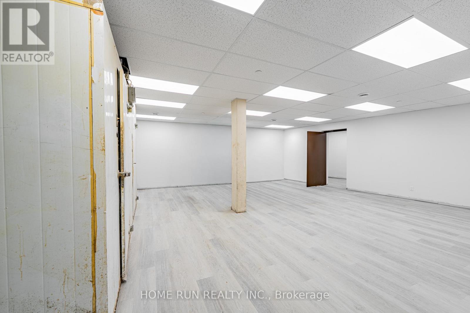 700 Somerset Street W, Ottawa, Ontario  K1R 6P6 - Photo 47 - X12799380