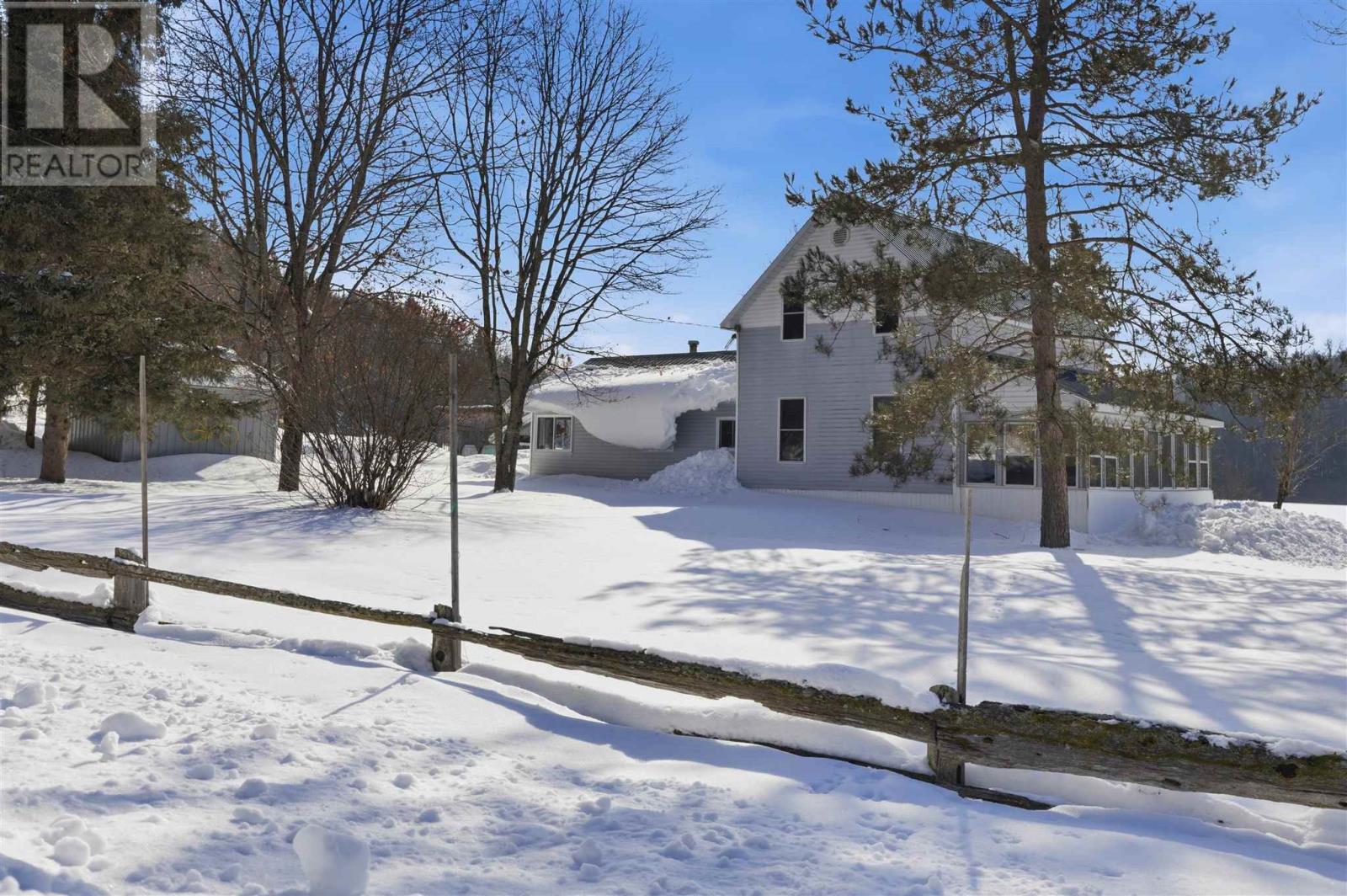 580 Mackay Rd, Bruce Mines, Ontario  P0R 1C0 - Photo 2 - SM260366