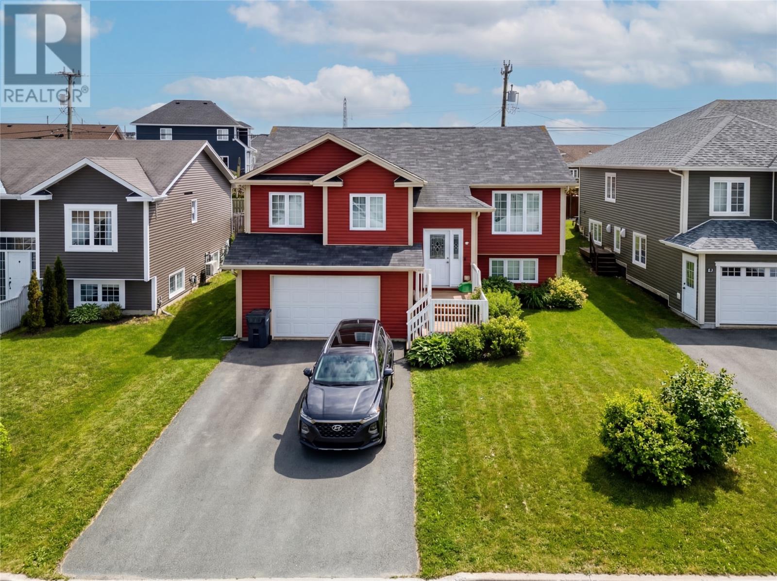 39 Sgt Donald Lucas Drive, Paradise, Newfoundland & Labrador  A1L 0W7 - Photo 2 - 1294608