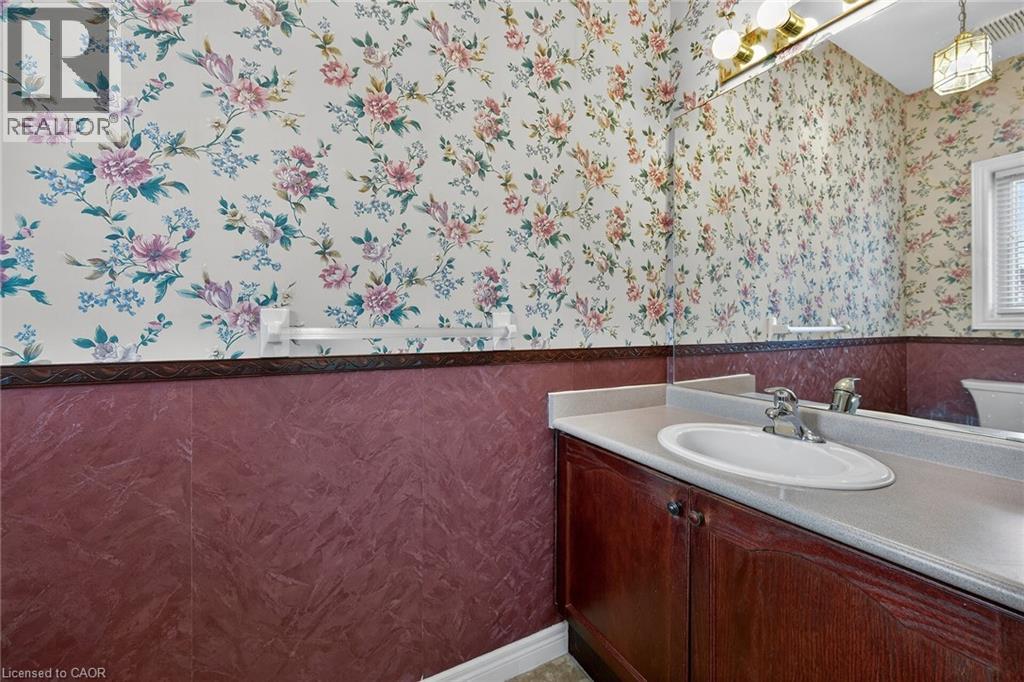 20 Twentyplace Boulevard, Mount Hope, Ontario  L0R 1W0 - Photo 11 - 40806316