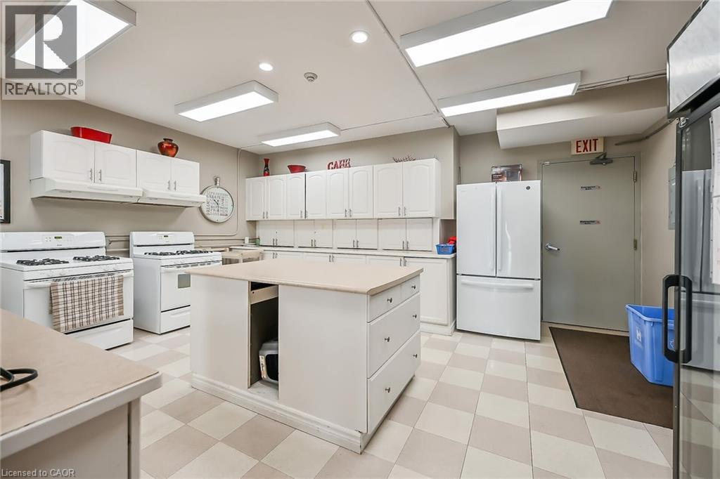 20 Twentyplace Boulevard, Mount Hope, Ontario  L0R 1W0 - Photo 28 - 40806316