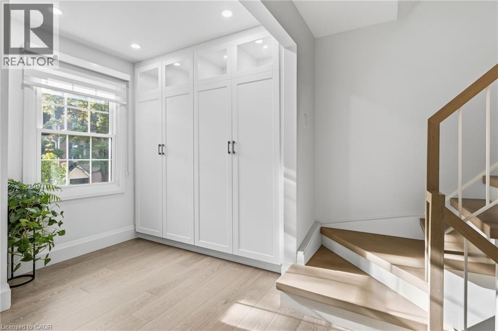 1357 Ontario Street Unit# 23, Burlington, Ontario  L7S 1E9 - Photo 12 - 40797797