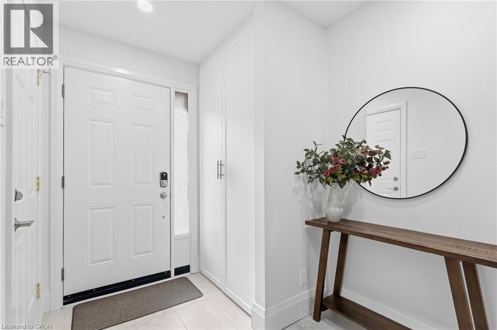 1357 Ontario Street Unit# 23, Burlington, Ontario  L7S 1E9 - Photo 5 - 40797797