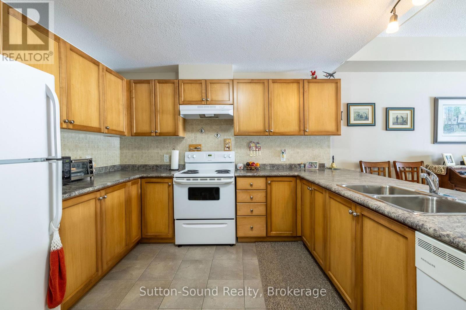 108 - 1050 1st Avenue W, Owen Sound, Ontario  N4K 4K6 - Photo 10 - X12823068