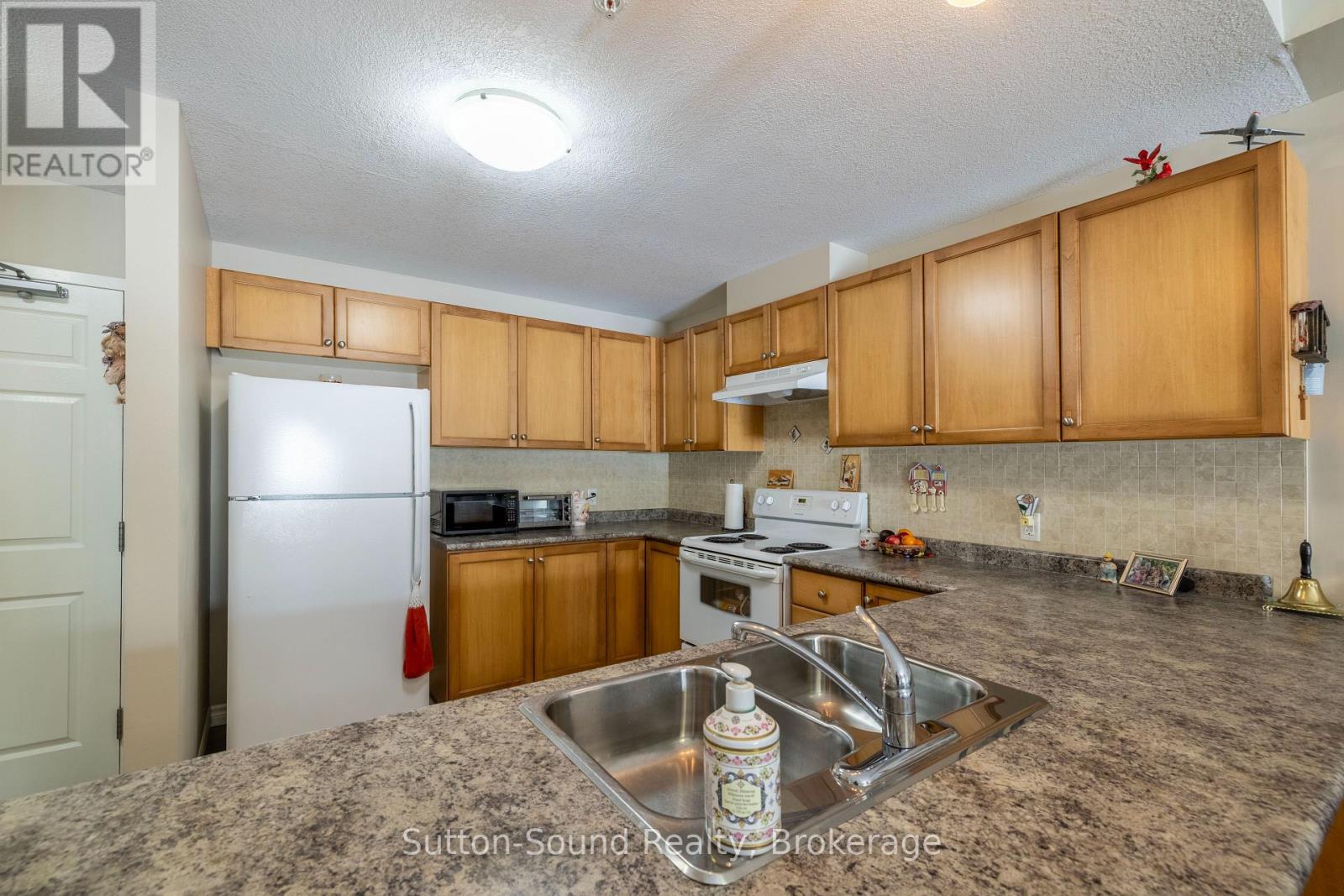 108 - 1050 1st Avenue W, Owen Sound, Ontario  N4K 4K6 - Photo 9 - X12823068