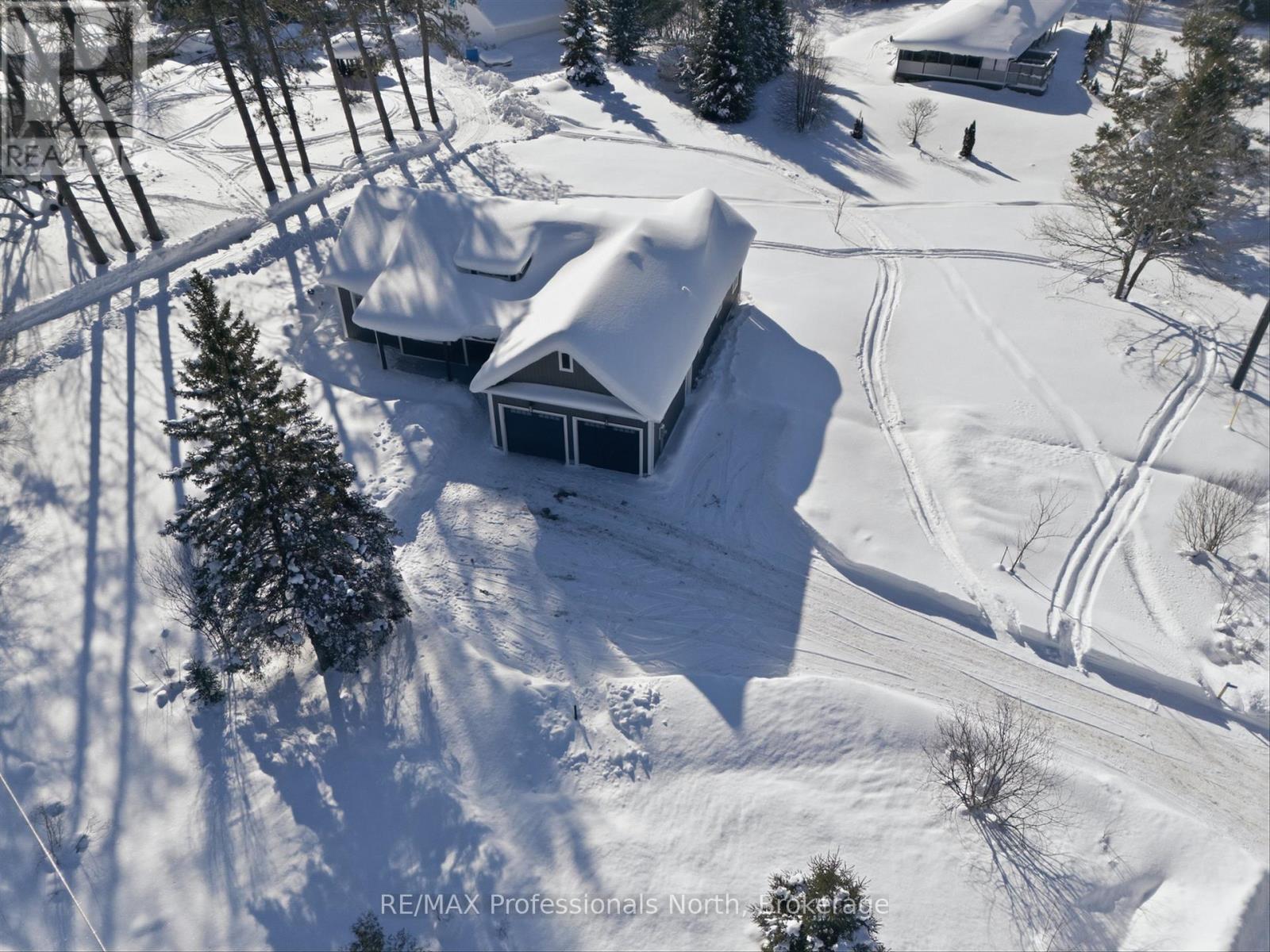 11 Clarkes Lane, Huntsville (Stephenson), Ontario  P0B 1M0 - Photo 48 - X12823074