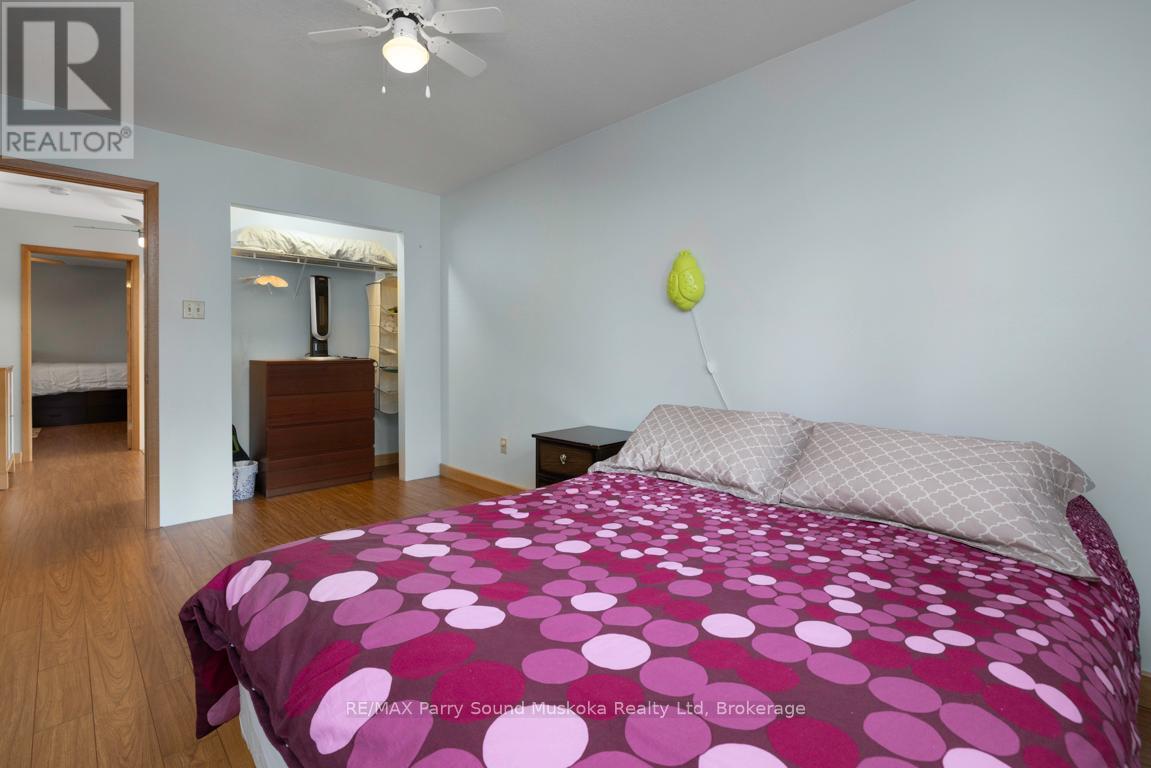 38 Shebeshekong Estates Road S, Carling, Ontario  P0G 1G0 - Photo 28 - X12823238