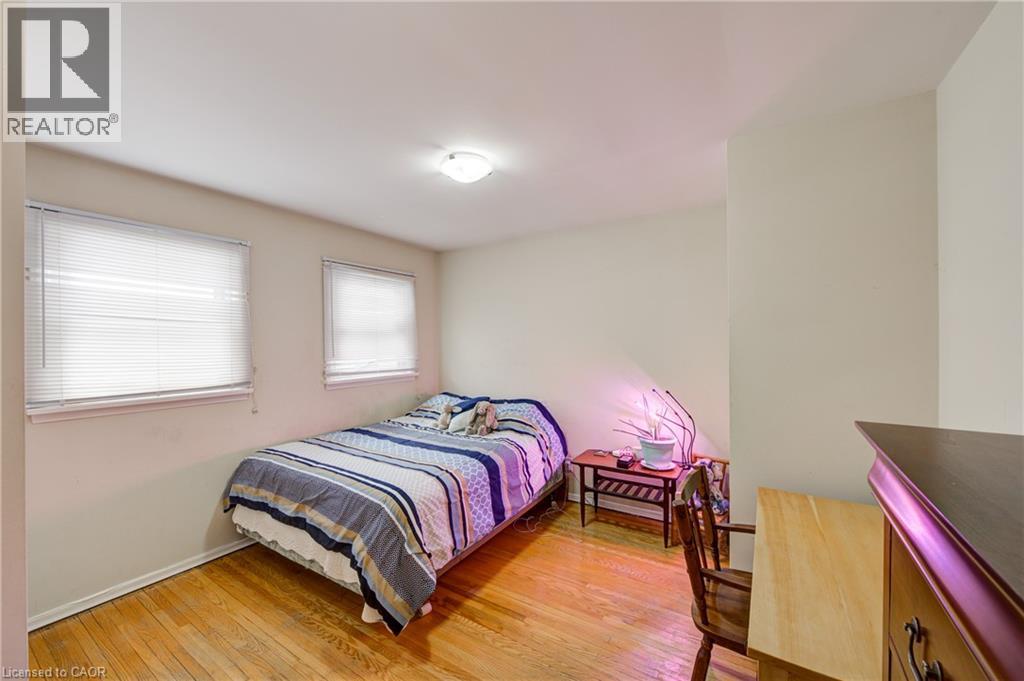 Photo 16 of 34 for 443 Magnolia Crescent