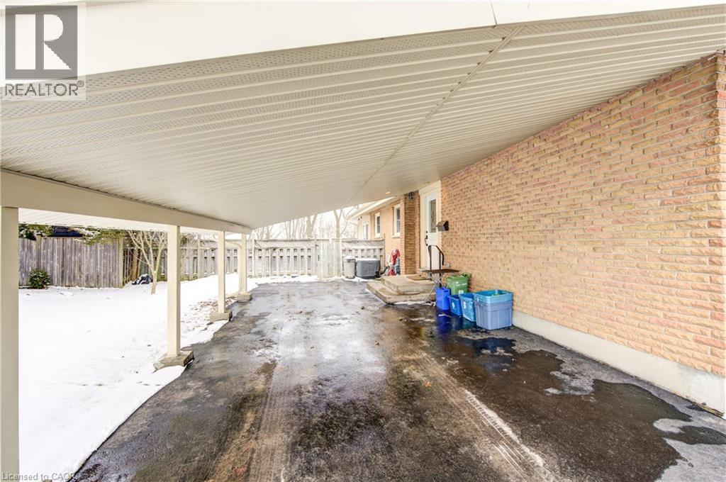 Photo 24 of 34 for 443 Magnolia Crescent