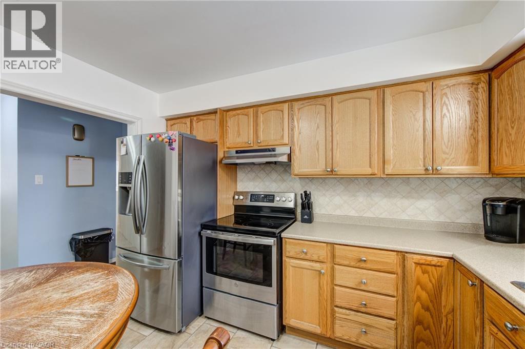 Photo 8 of 34 for 443 Magnolia Crescent