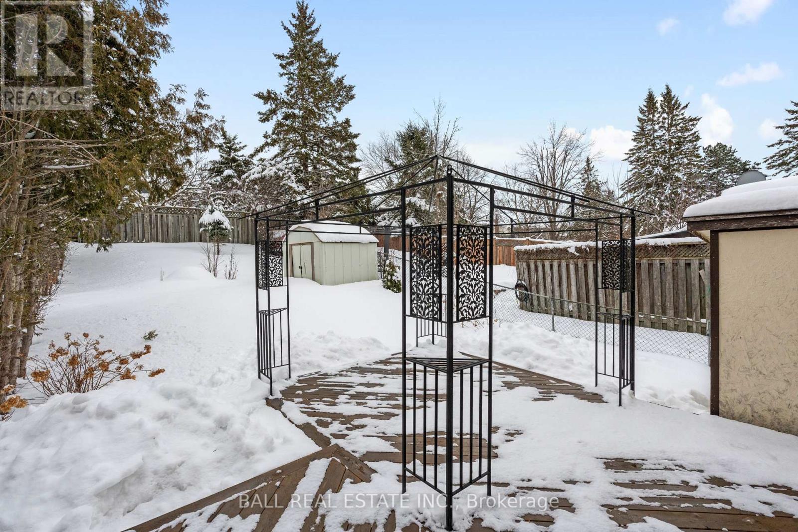 2048 Walker Avenue, Peterborough (Ashburnham Ward 4), Ontario  K9L 1S1 - Photo 41 - X12823064