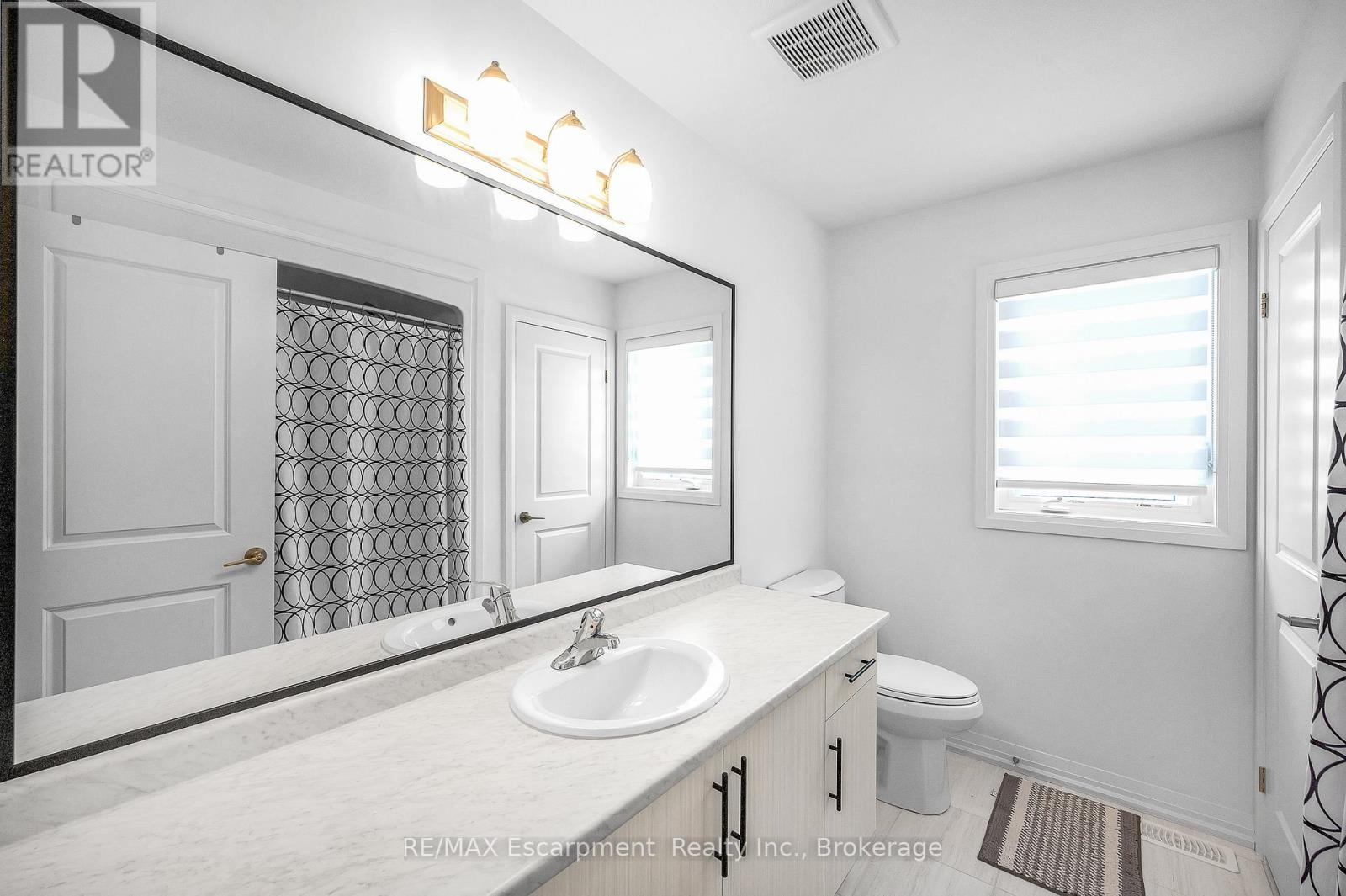 61 Wilson Drive, Thorold (Hurricane/merrittville), Ontario  L2V 0M4 - Photo 21 - X12823212