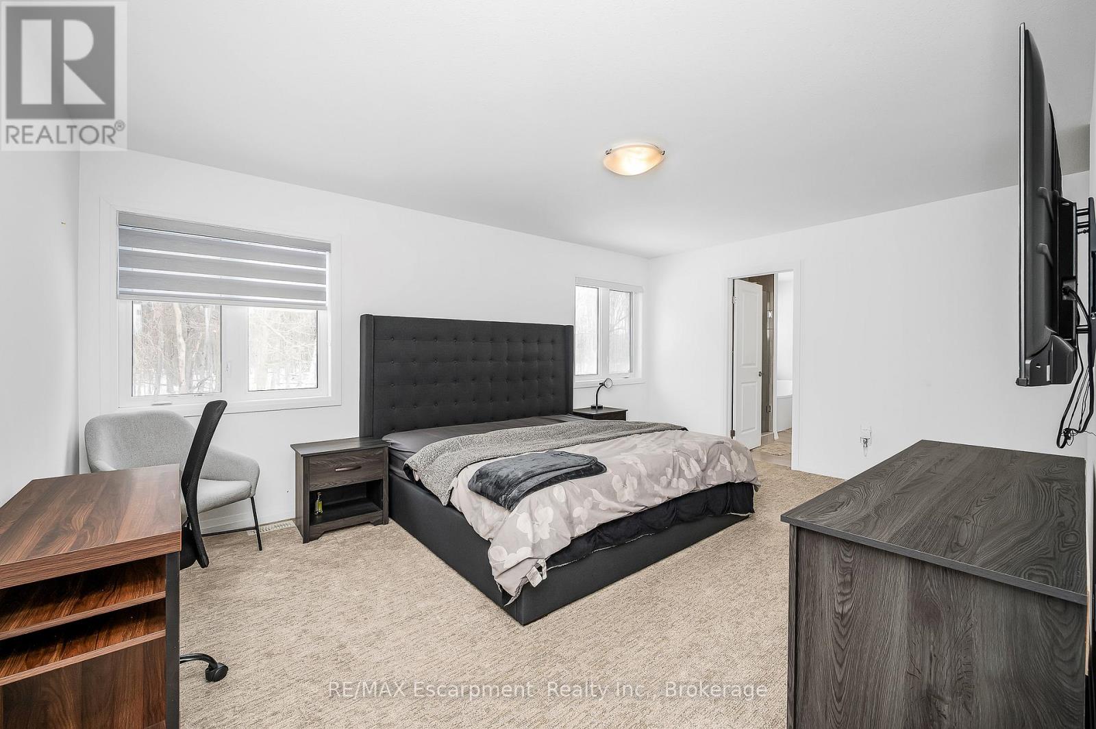 61 Wilson Drive, Thorold (Hurricane/merrittville), Ontario  L2V 0M4 - Photo 14 - X12823212