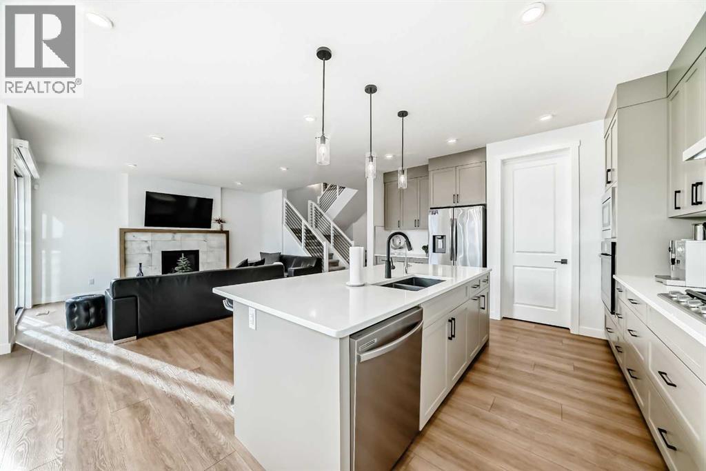 605 Sailfin Drive, Rural Rocky View County, Alberta  T3Z 2G7 - Photo 12 - A2285307