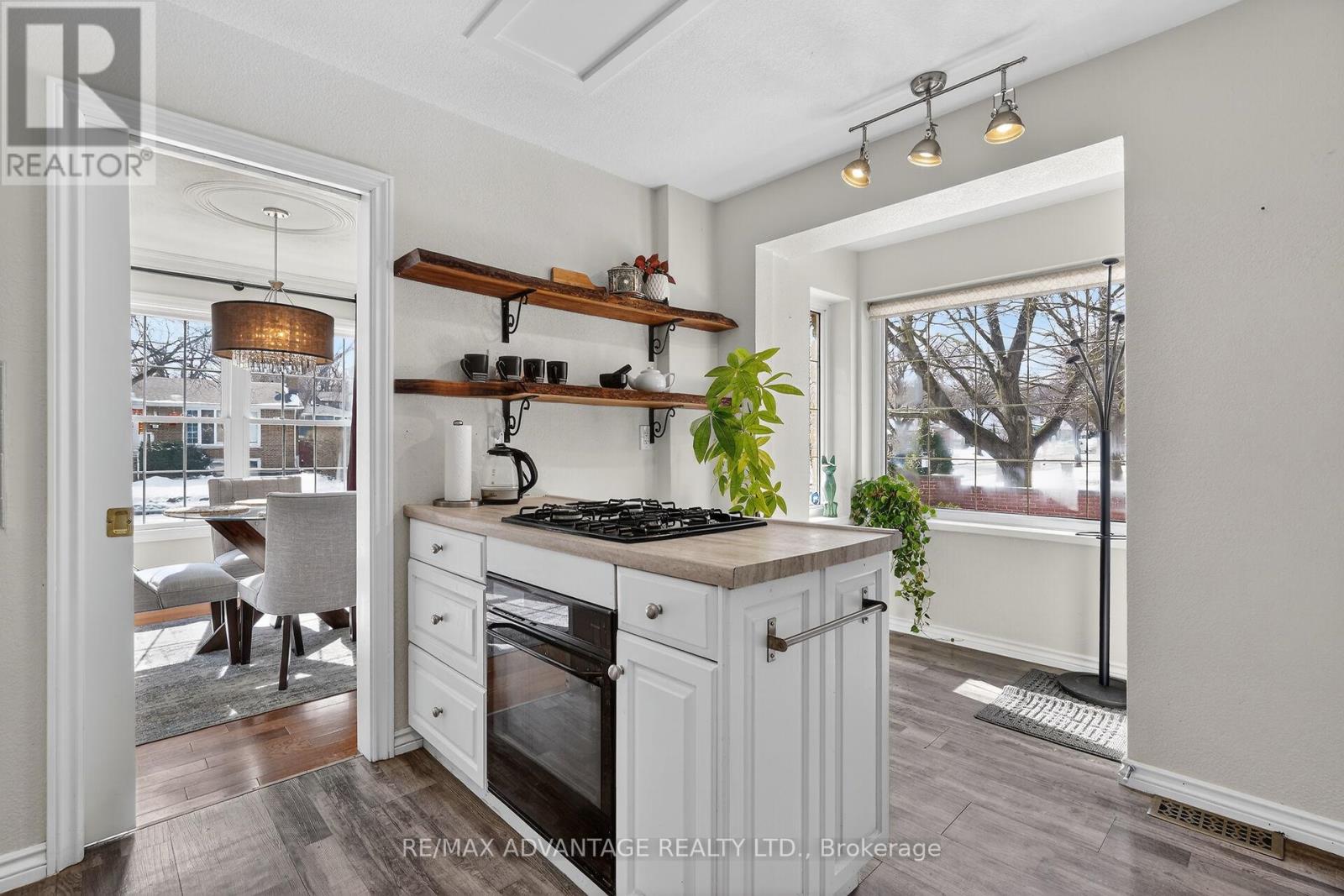 572 Huntingdon Drive, London South (South R), Ontario  N6C 4J4 - Photo 14 - X12822990