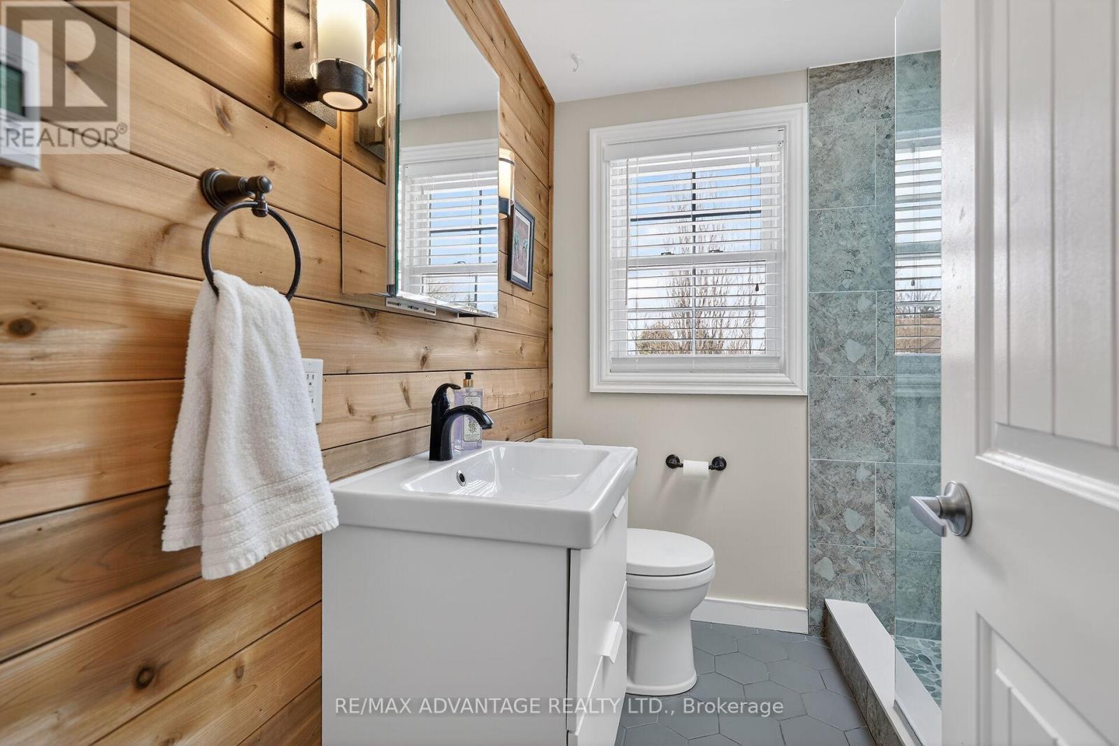 572 Huntingdon Drive, London South (South R), Ontario  N6C 4J4 - Photo 27 - X12822990