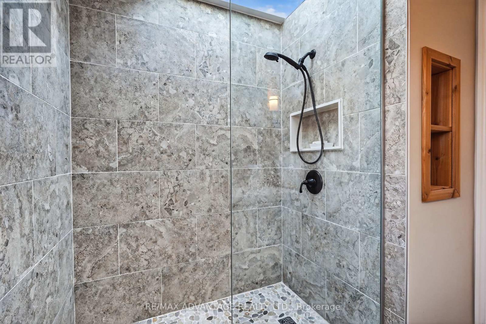 572 Huntingdon Drive, London South (South R), Ontario  N6C 4J4 - Photo 28 - X12822990