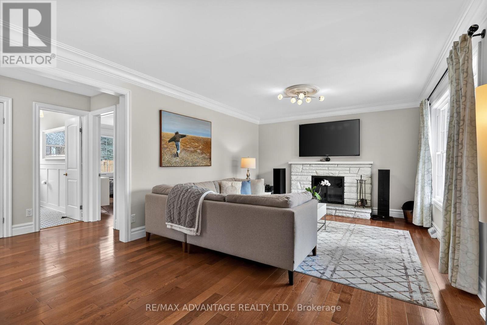 572 Huntingdon Drive, London South (South R), Ontario  N6C 4J4 - Photo 6 - X12822990