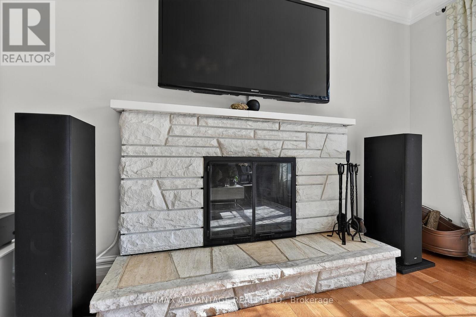 572 Huntingdon Drive, London South (South R), Ontario  N6C 4J4 - Photo 9 - X12822990