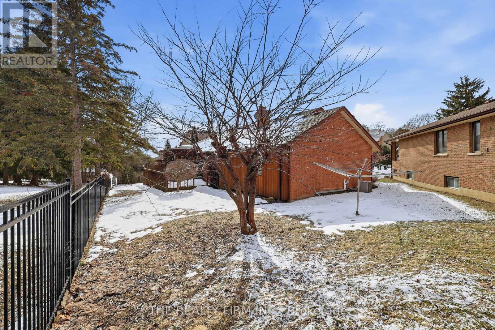 23 Stirrup Court, London North (North J), Ontario  N6G 3T8 - Photo 34 - X12823176