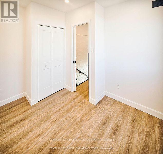 Unit 4 - 857 Dundas Street, London East (East L), Ontario  N5W 2Z8 - Photo 12 - X12823234