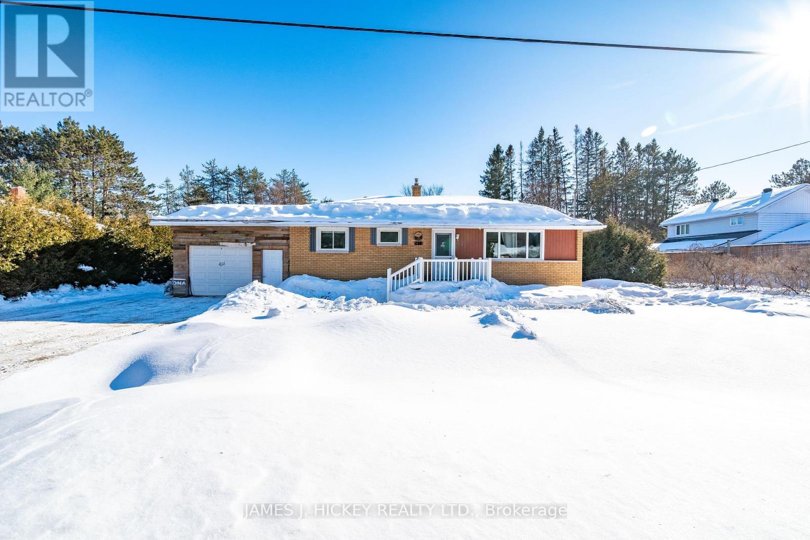 115 LORNE PLACE, laurentian hills, Ontario