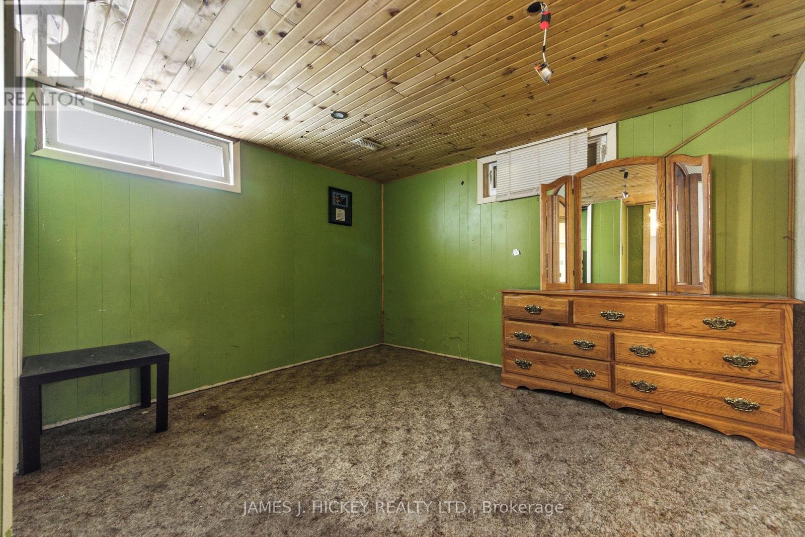 115 Lorne Place, Laurentian Hills, Ontario  K0J 1P0 - Photo 22 - X12823122