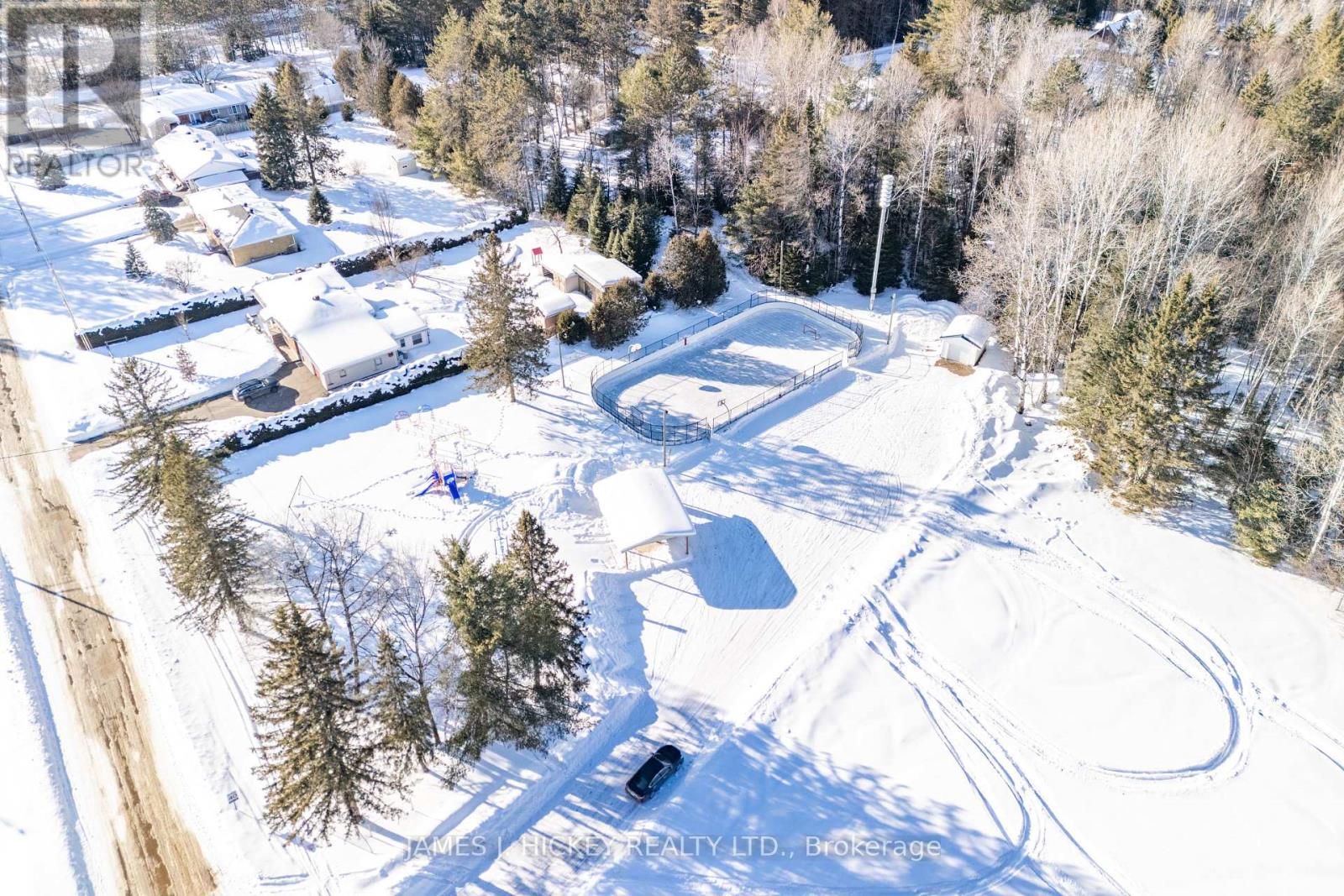 115 Lorne Place, Laurentian Hills, Ontario  K0J 1P0 - Photo 42 - X12823122