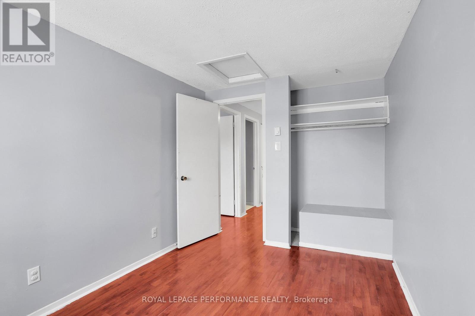 8d Lovell Lane, Ottawa, Ontario  K2H 9B6 - Photo 19 - X12823040