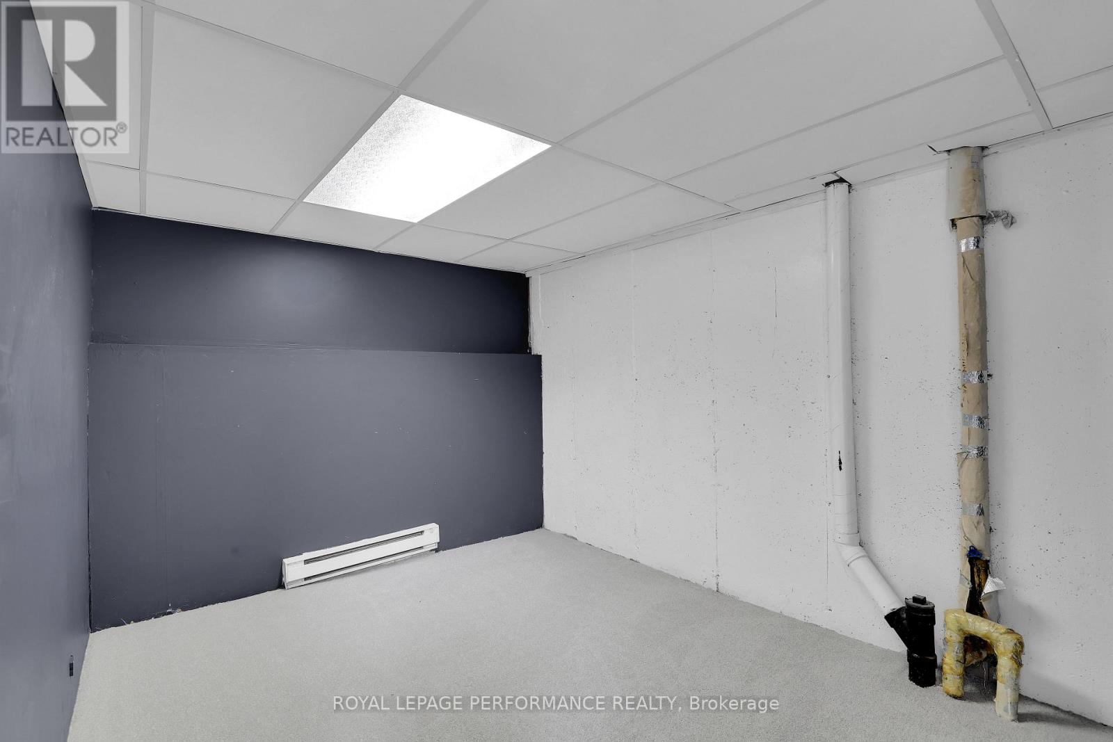 8d Lovell Lane, Ottawa, Ontario  K2H 9B6 - Photo 23 - X12823040